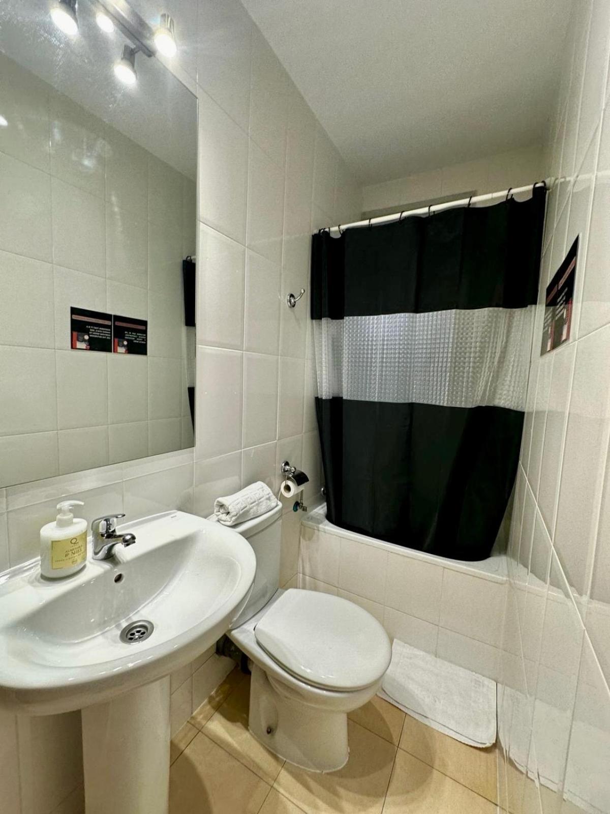 Ibiza Habitaciones Madrid Dış mekan fotoğraf
