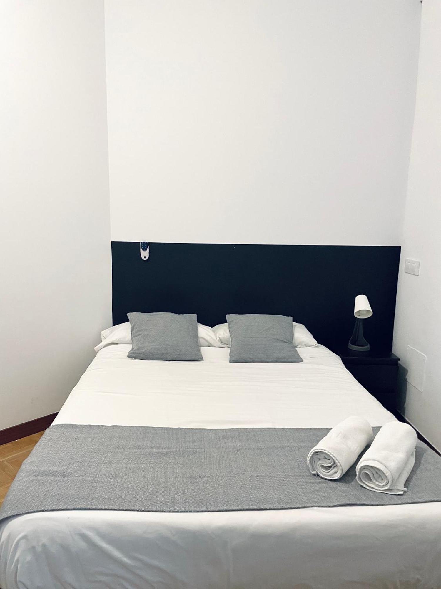 Ibiza Habitaciones Madrid Dış mekan fotoğraf
